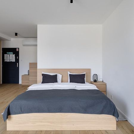 Poznan Apartments Towarowa Екстер'єр фото
