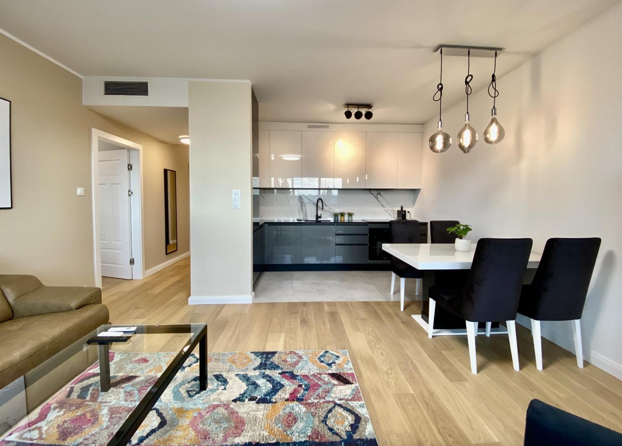 Poznan Apartments Towarowa Екстер'єр фото