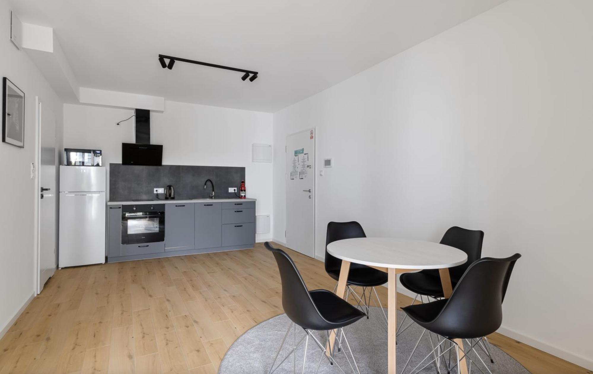 Poznan Apartments Towarowa Екстер'єр фото