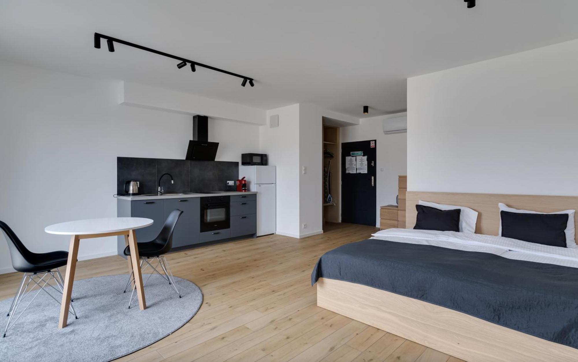 Poznan Apartments Towarowa Екстер'єр фото